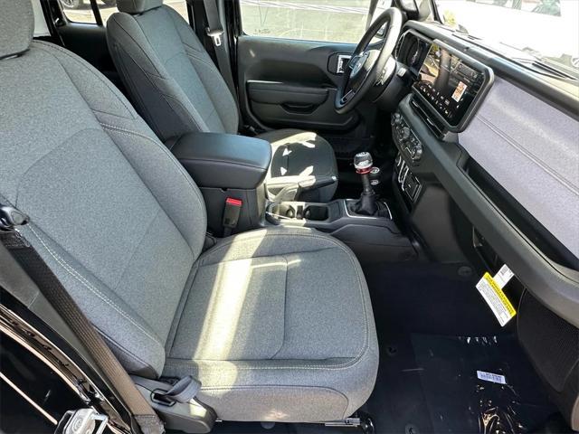 new 2025 Jeep Wrangler car, priced at $50,365