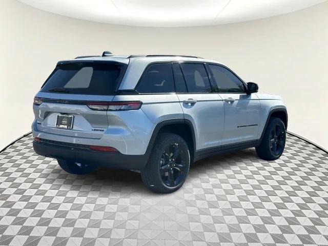 new 2025 Jeep Grand Cherokee car, priced at $56,655