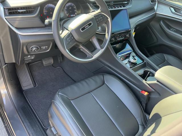 new 2025 Jeep Grand Cherokee car, priced at $56,655