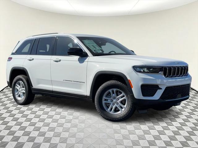 new 2025 Jeep Grand Cherokee car, priced at $40,625