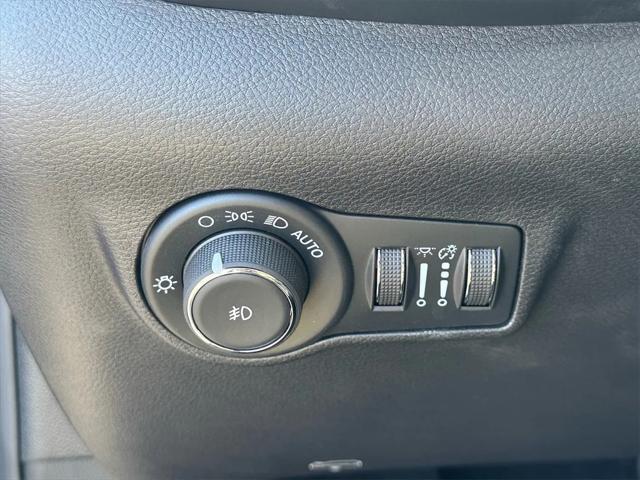 new 2025 Jeep Compass car, priced at $32,700