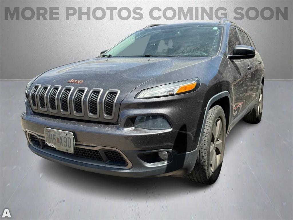 used 2016 Jeep Cherokee car, priced at $10,504