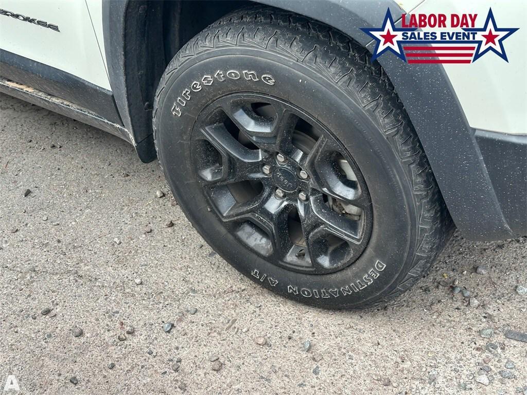 used 2019 Jeep Cherokee car, priced at $23,450