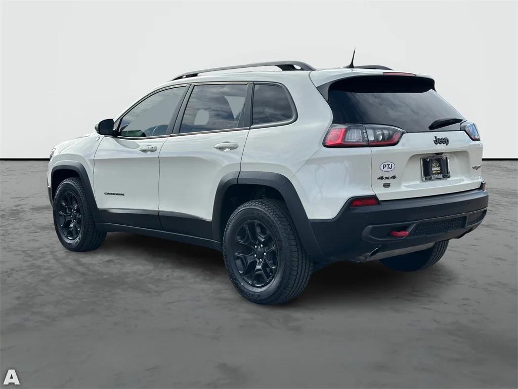 used 2019 Jeep Cherokee car, priced at $22,639