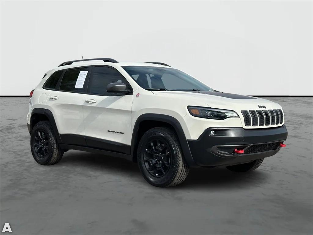 used 2019 Jeep Cherokee car, priced at $22,639