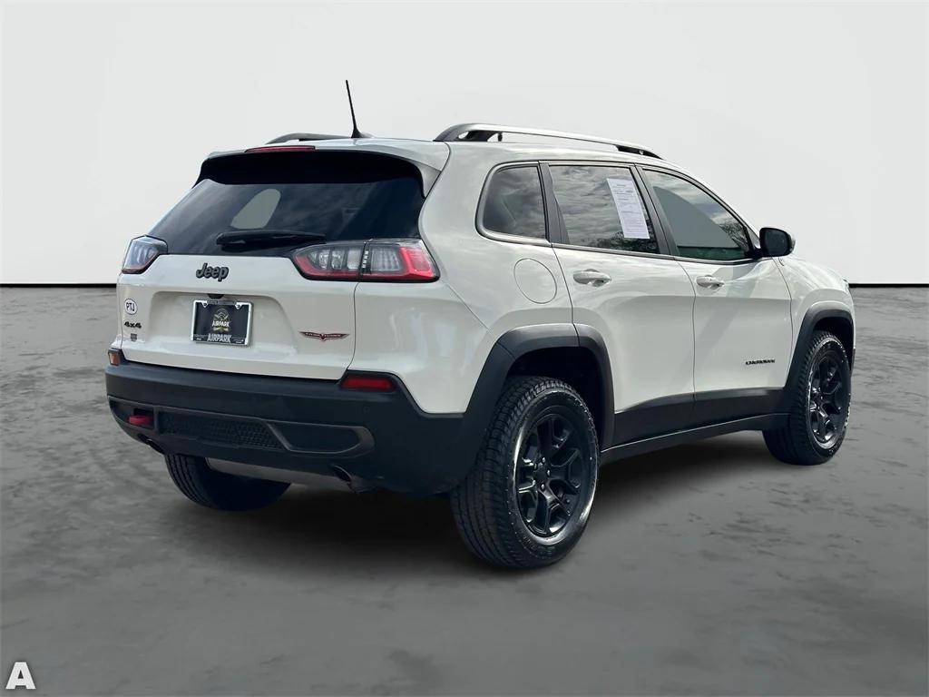 used 2019 Jeep Cherokee car, priced at $22,639
