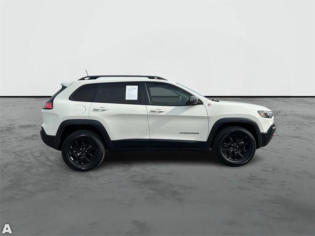 used 2019 Jeep Cherokee car, priced at $22,639