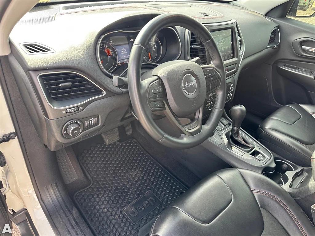 used 2019 Jeep Cherokee car, priced at $22,639