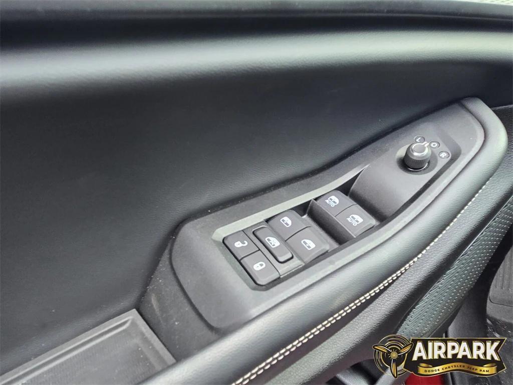 new 2025 Jeep Grand Cherokee L car, priced at $44,920