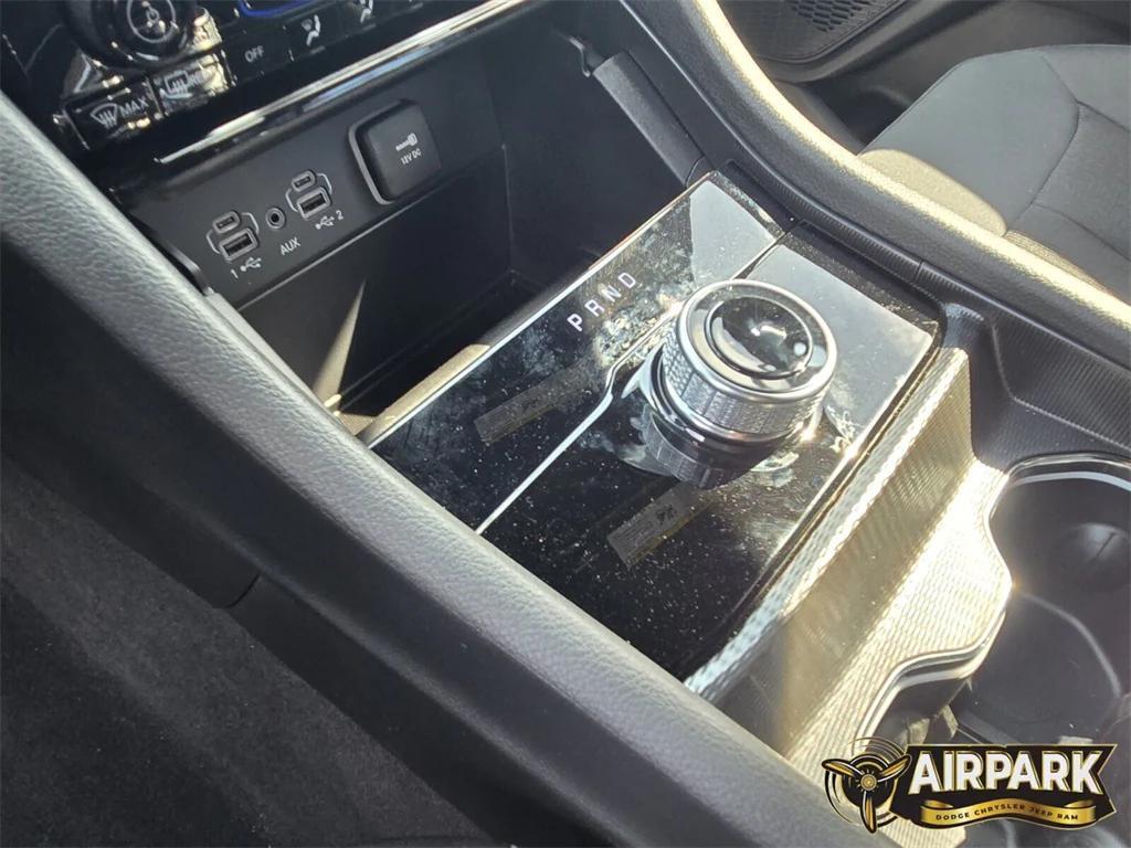 new 2025 Jeep Grand Cherokee L car, priced at $44,920