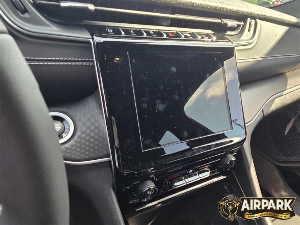 new 2025 Jeep Grand Cherokee L car, priced at $44,920