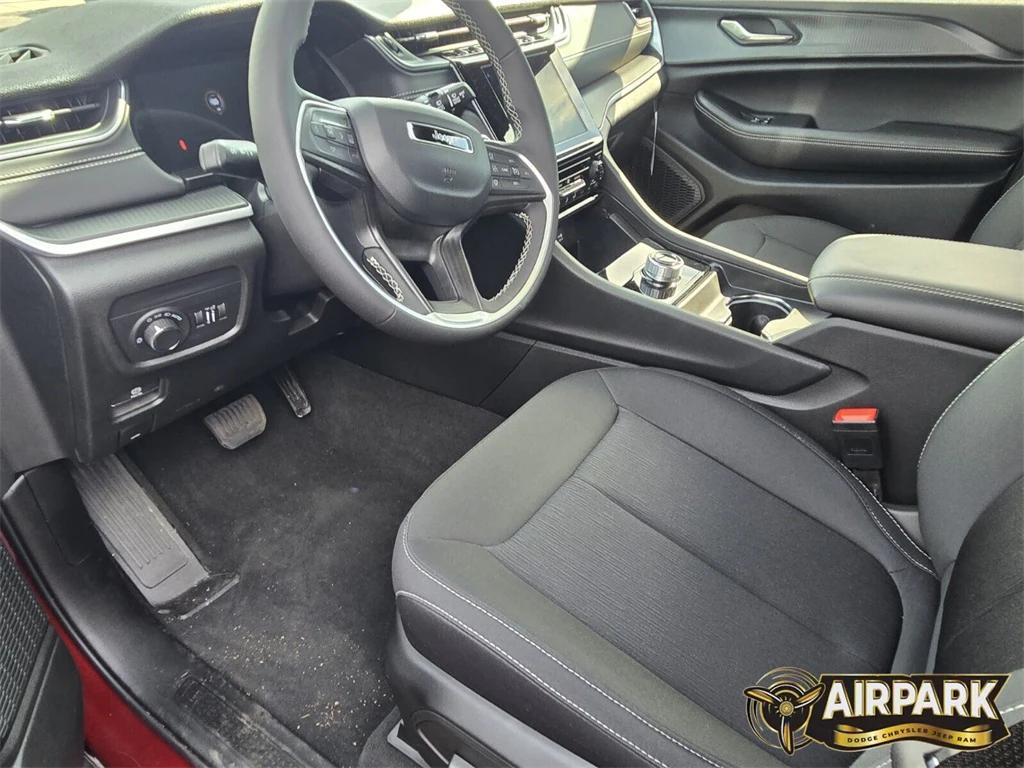 new 2025 Jeep Grand Cherokee L car, priced at $44,920