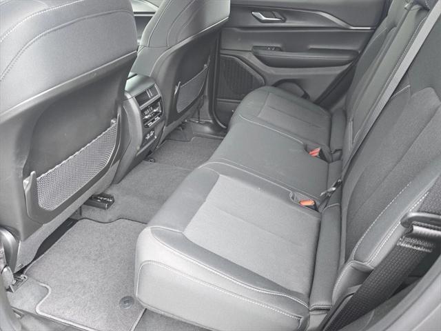 new 2025 Jeep Grand Cherokee car, priced at $41,220