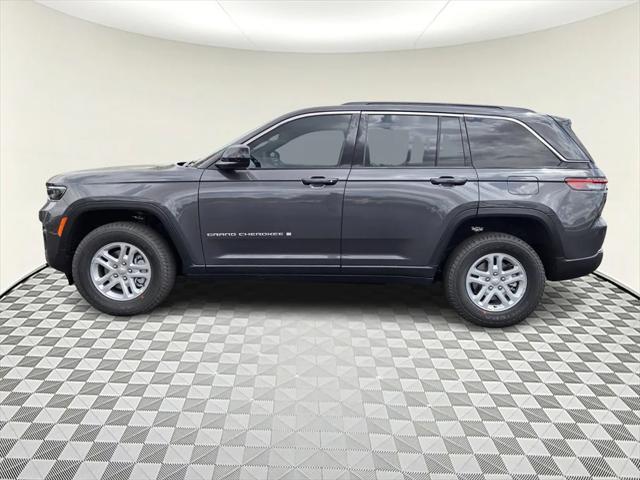 new 2025 Jeep Grand Cherokee car, priced at $41,220