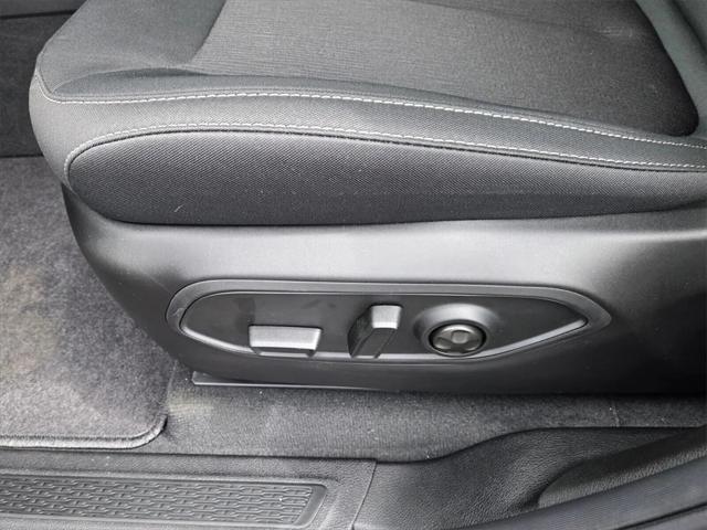 new 2025 Jeep Grand Cherokee car, priced at $41,220