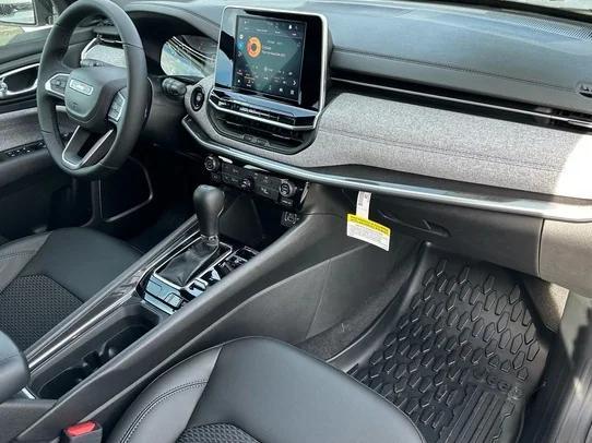 new 2025 Jeep Compass car, priced at $30,705