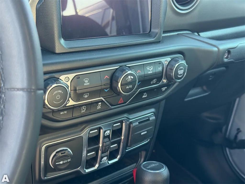used 2023 Jeep Gladiator car, priced at $29,235
