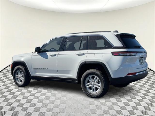 new 2025 Jeep Grand Cherokee car, priced at $40,625