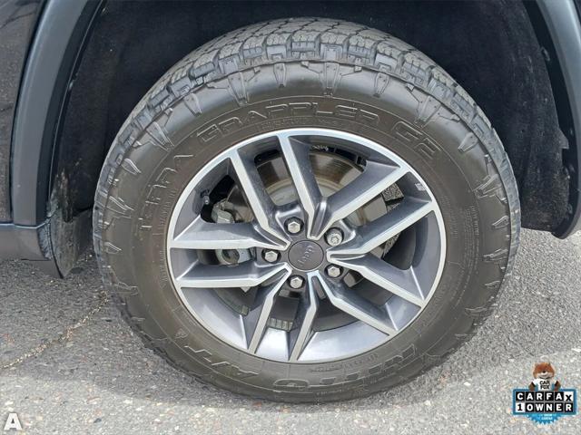 used 2020 Jeep Grand Cherokee car, priced at $17,121
