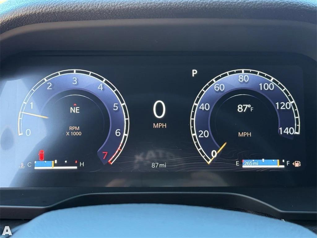 used 2025 Jeep Grand Cherokee car, priced at $37,453