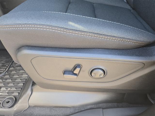 new 2025 Ram 1500 car, priced at $56,015