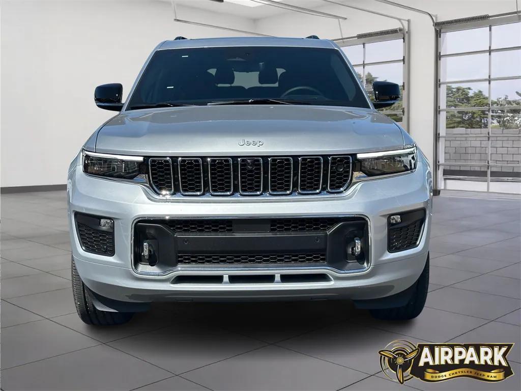 new 2025 Jeep Grand Cherokee L car, priced at $68,230