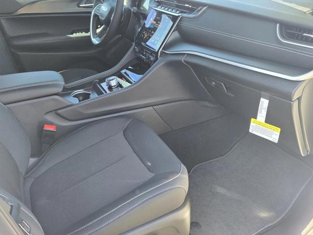new 2025 Jeep Grand Cherokee L car, priced at $45,325