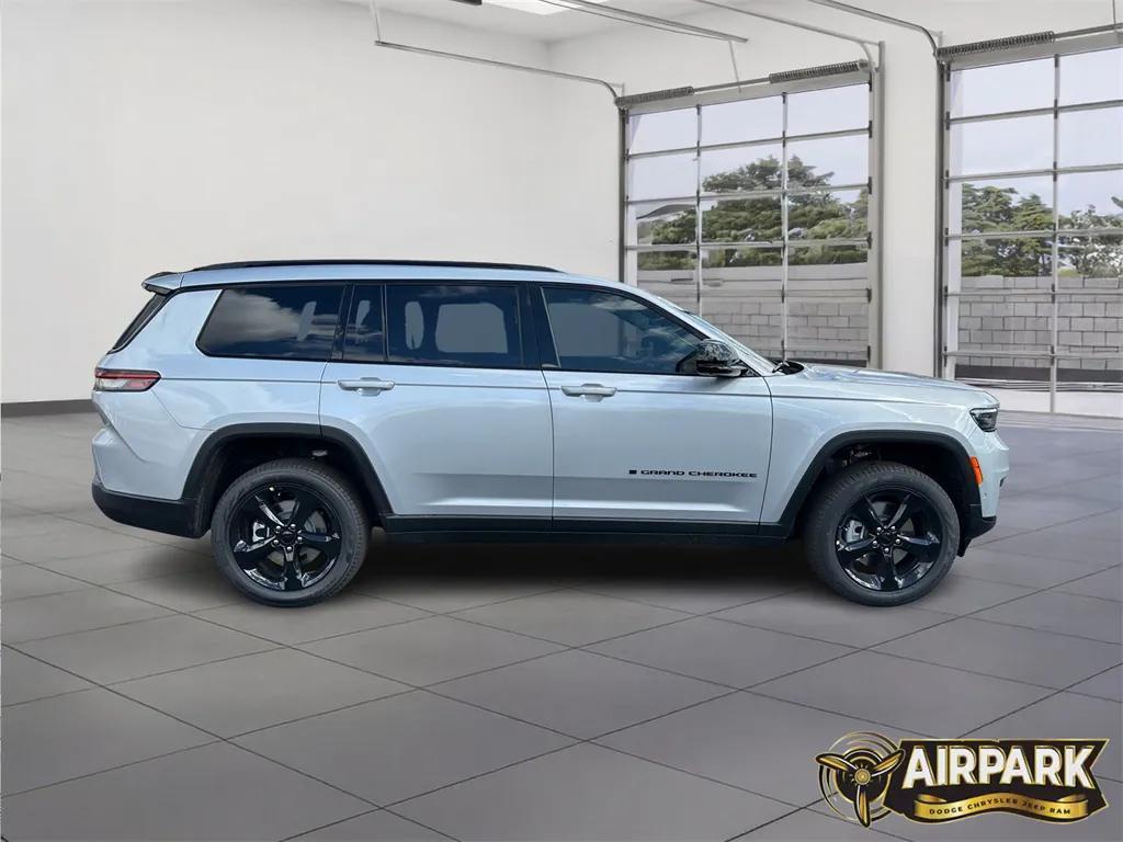new 2025 Jeep Grand Cherokee L car, priced at $58,755