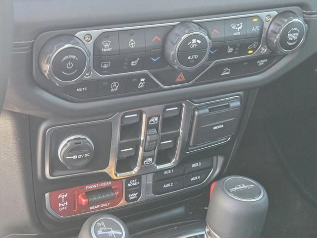 new 2025 Jeep Gladiator car, priced at $63,785