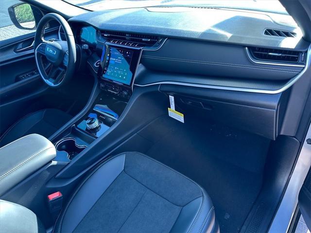 new 2025 Jeep Grand Cherokee car, priced at $49,370