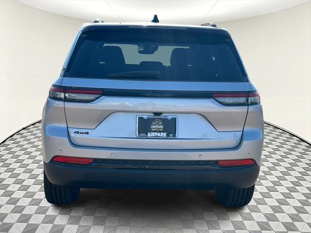 new 2025 Jeep Grand Cherokee car, priced at $49,370