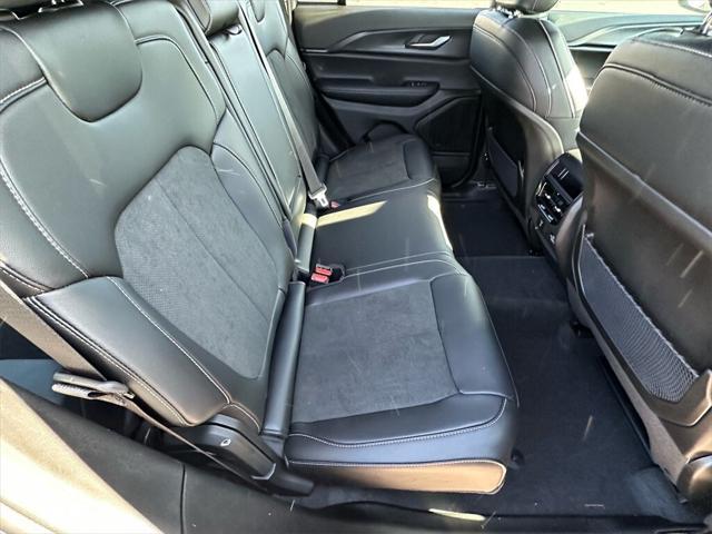 new 2025 Jeep Grand Cherokee car, priced at $49,370