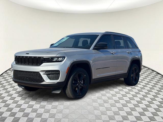 new 2025 Jeep Grand Cherokee car, priced at $49,370