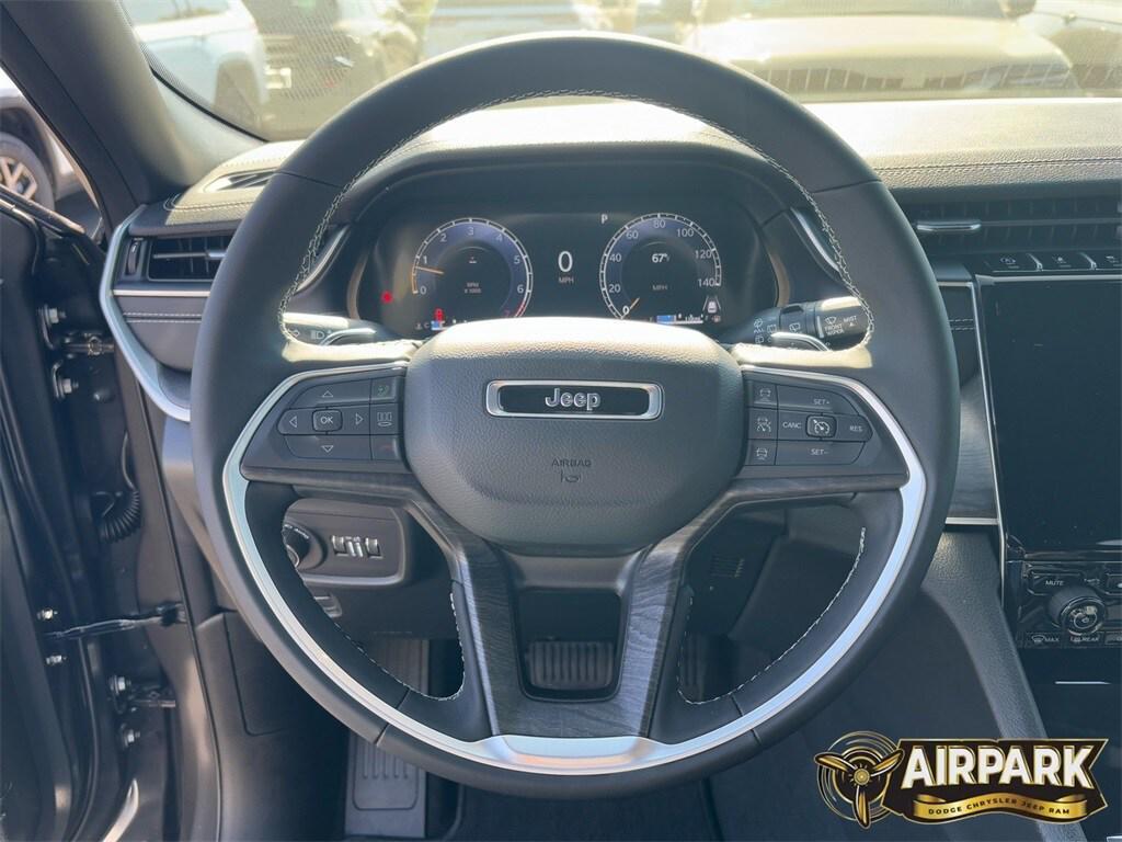 new 2025 Jeep Grand Cherokee car, priced at $56,655