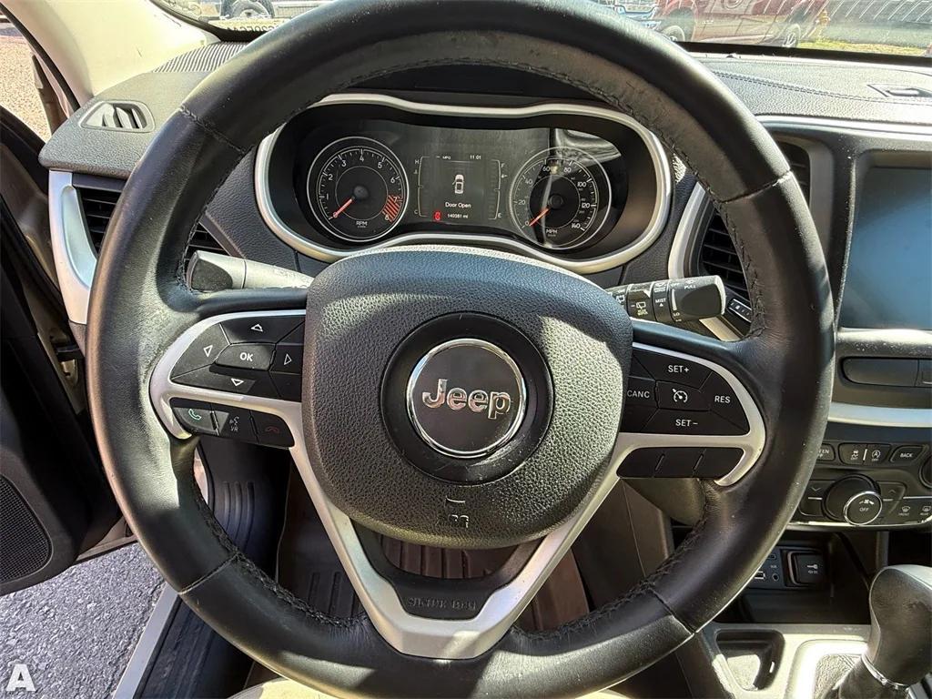 used 2015 Jeep Cherokee car, priced at $7,210