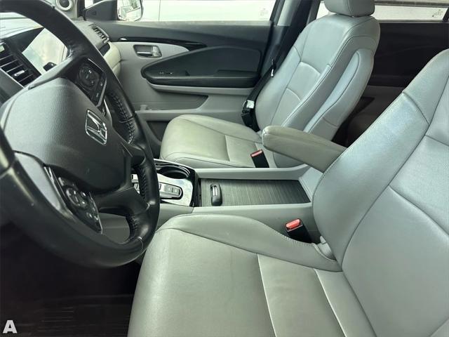 used 2020 Honda Pilot car, priced at $27,991