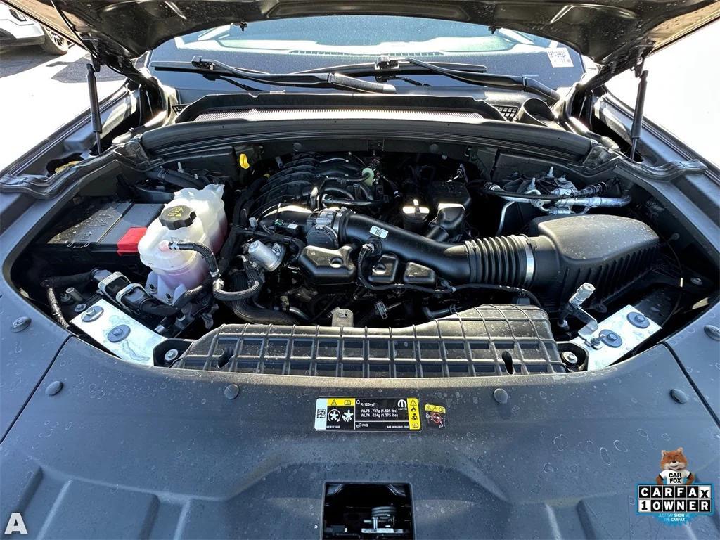 used 2025 Jeep Grand Cherokee car, priced at $38,999