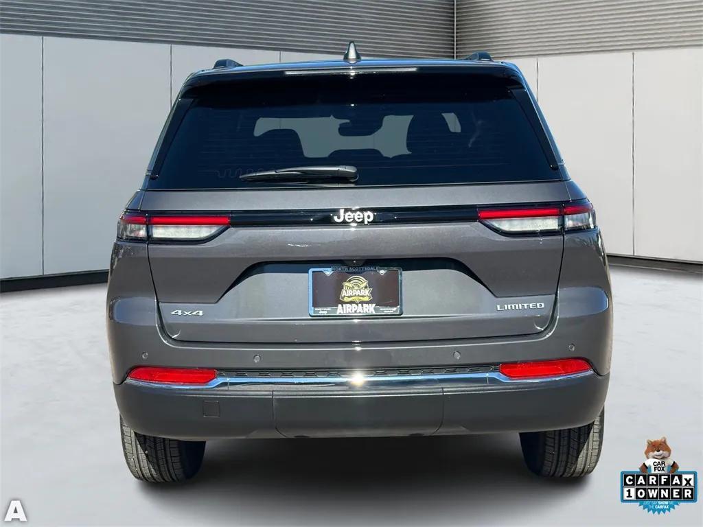 used 2025 Jeep Grand Cherokee car, priced at $38,999