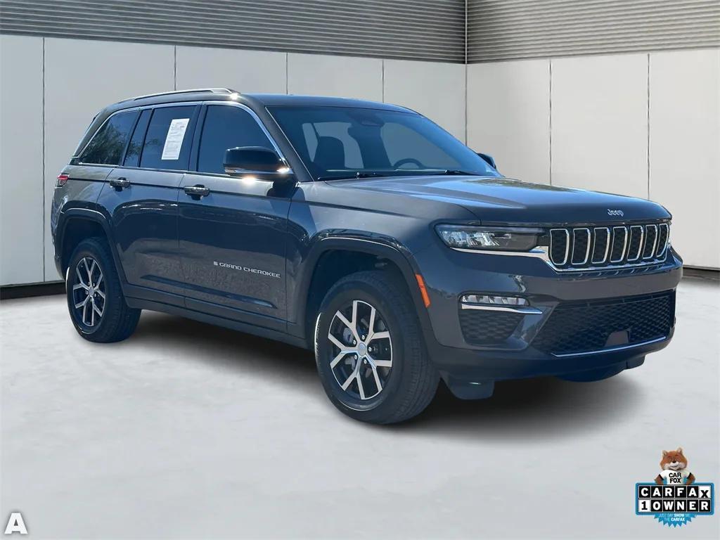 used 2025 Jeep Grand Cherokee car, priced at $38,999