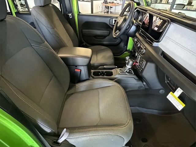 new 2025 Jeep Gladiator car, priced at $53,530