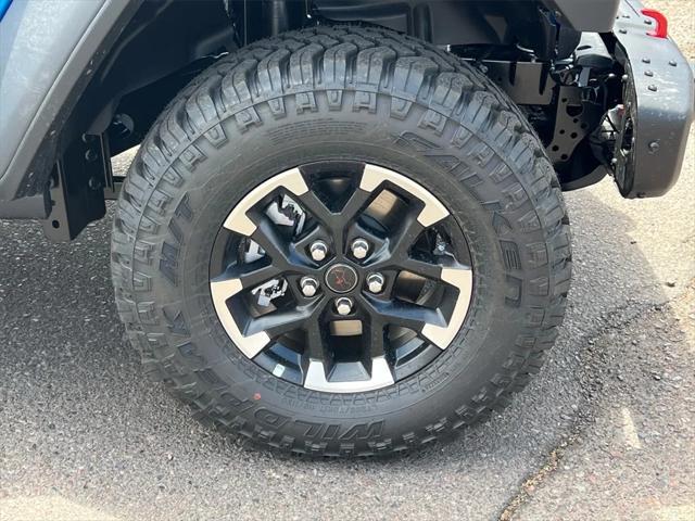 new 2025 Jeep Gladiator car, priced at $64,380