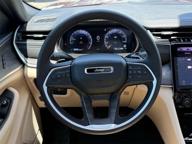new 2025 Jeep Grand Cherokee car, priced at $52,935