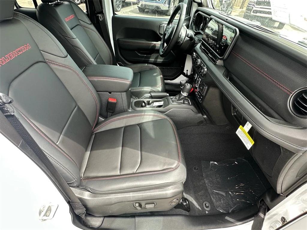 new 2025 Jeep Wrangler car, priced at $75,380