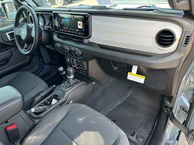 new 2025 Jeep Wrangler car, priced at $55,945