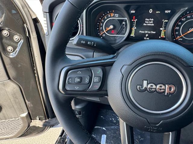 new 2025 Jeep Gladiator car, priced at $64,380