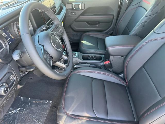 new 2025 Jeep Gladiator car, priced at $64,380