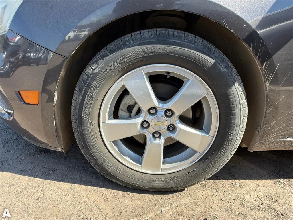 used 2016 Chevrolet Cruze Limited car, priced at $6,393