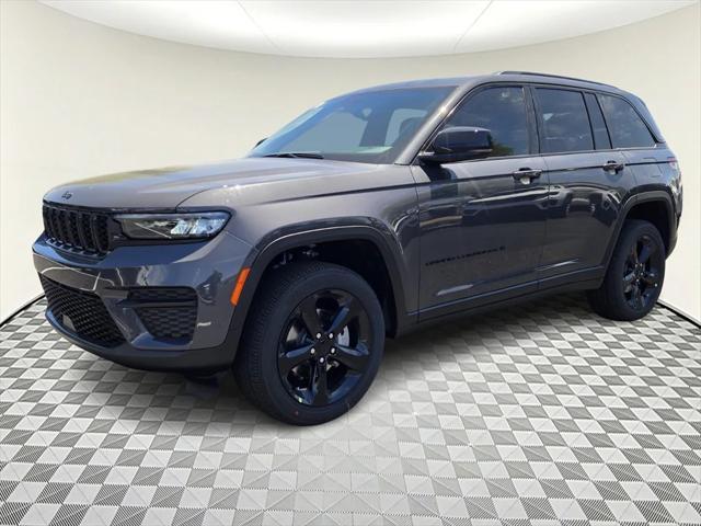 new 2025 Jeep Grand Cherokee car, priced at $49,370