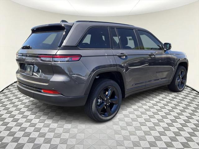 new 2025 Jeep Grand Cherokee car, priced at $49,370
