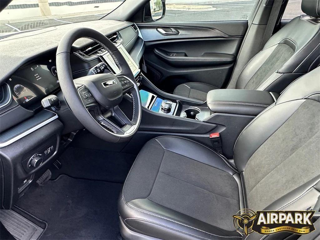 new 2025 Jeep Grand Cherokee L car, priced at $52,120